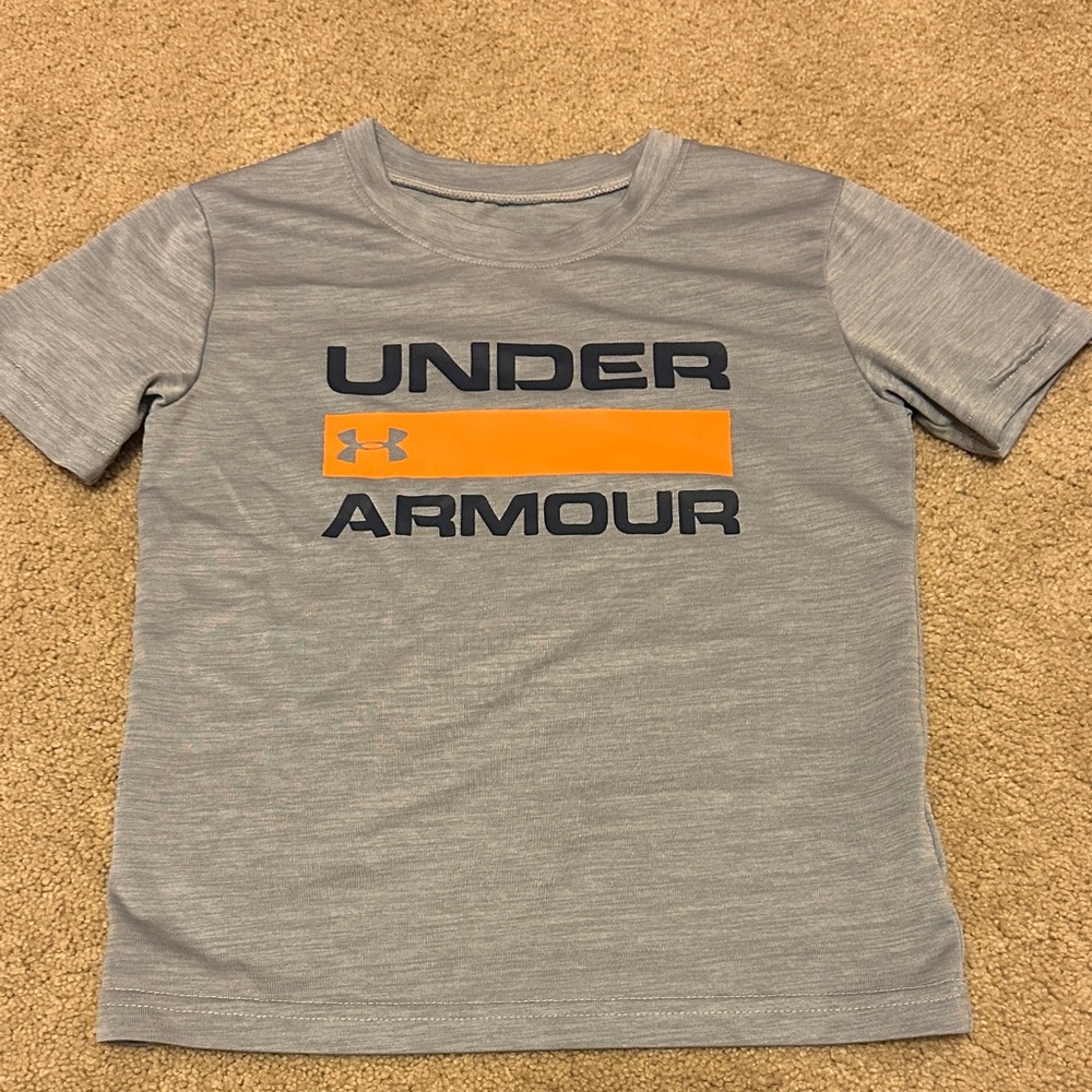 Under Armour Kids Gray and Orange Tee